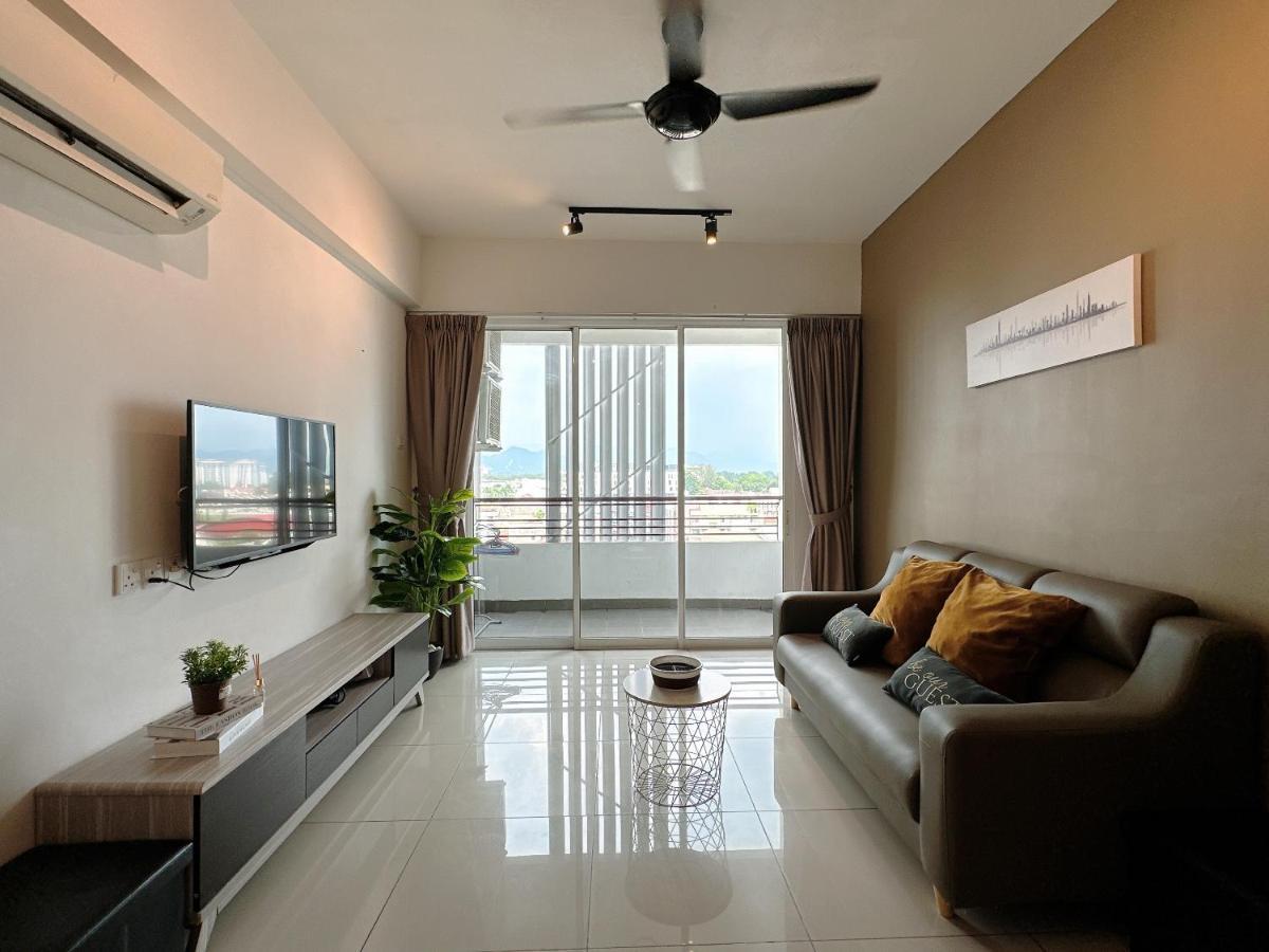 Town Apartment